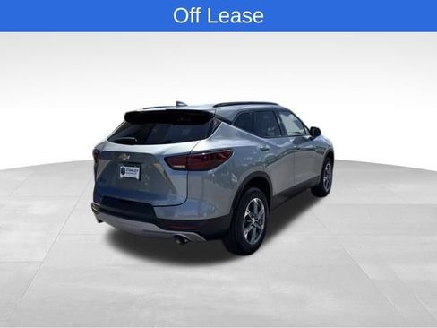 Used 2024 Chevrolet Blazer LT w/ Convenience Package FWD image 5