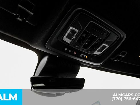 Used 2024 Chevrolet Silverado 3500 High Country image 64