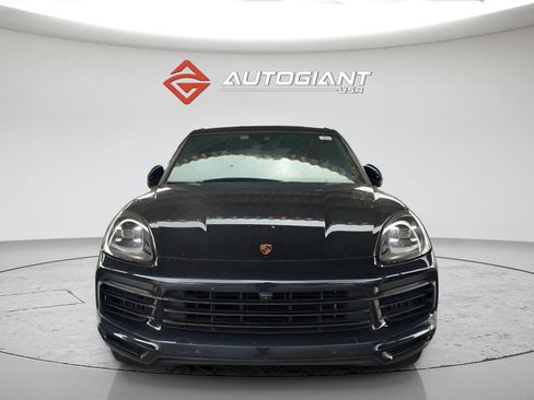 Used 2021 Porsche Cayenne image 4