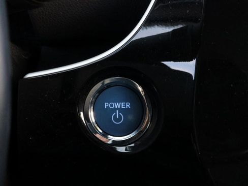 Certified 2022 Toyota Prius XLE w/ Advanced Technology Package image 27