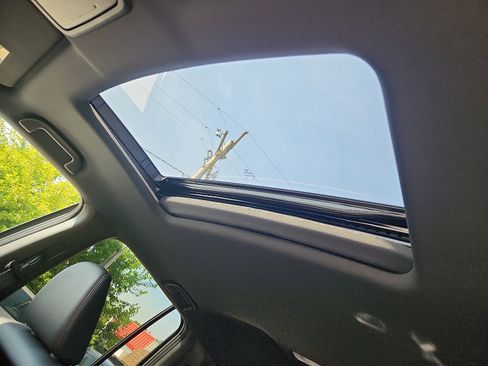 New 2025 Honda Ridgeline Black Edition image 10