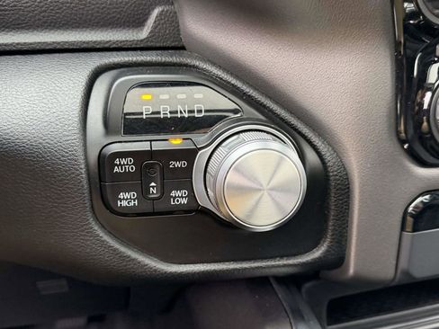 Used 2022 RAM 1500 Laramie AWD/4WD image 34