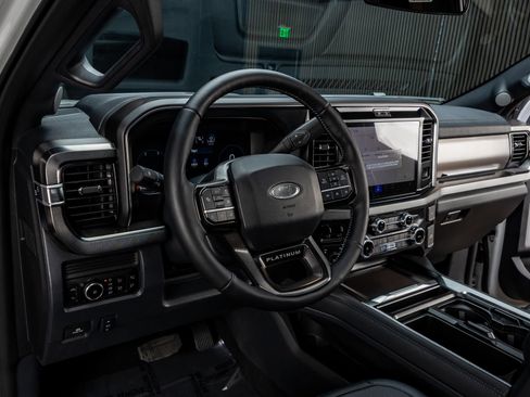 Used 2026 Ford F350 Platinum AWD/4WD image 23
