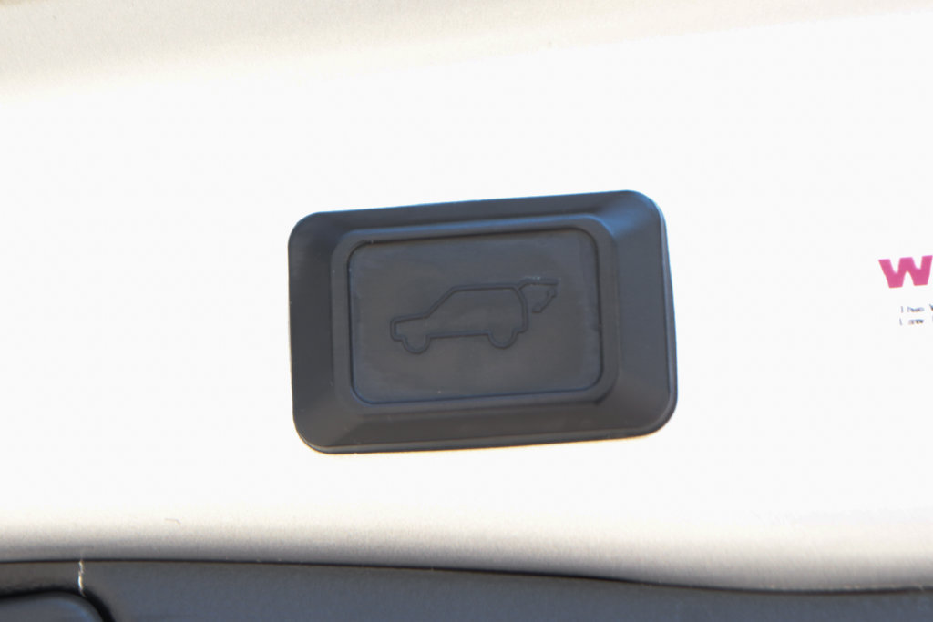 Used 2019 Toyota RAV4 XLE FWD image 48