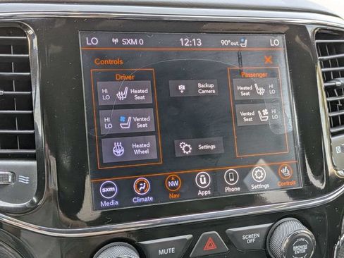 Used 2021 Jeep Grand Cherokee Overland AWD/4WD image 24