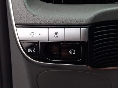 Certified 2024 Hyundai Ioniq 5 SE AWD/4WD image 25
