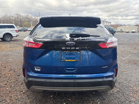 Used 2024 Ford Edge SEL w/ Convenience Package image 8