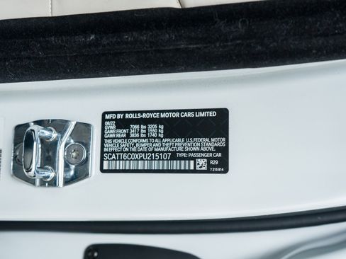 Used 2023 Rolls-Royce Phantom Sedan image 20