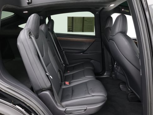 Used 2021 Tesla Model X Long Range AWD/4WD image 36