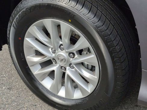 Used 2023 Lexus GX 460 Premium image 7