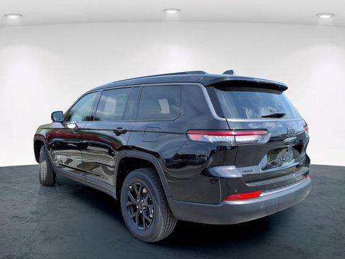 New 2026 Jeep Grand Cherokee L 4WD image 7