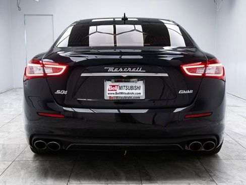Used 2018 Maserati Ghibli S Q4 AWD/4WD image 8