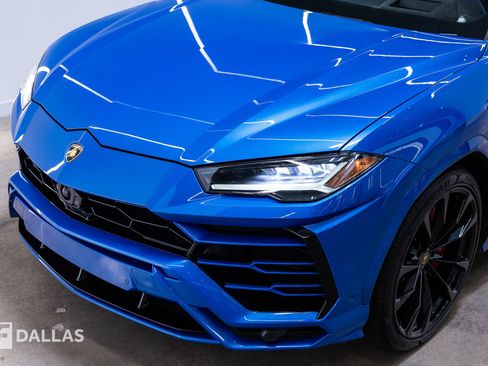 Used 2022 Lamborghini Urus AWD/4WD image 7