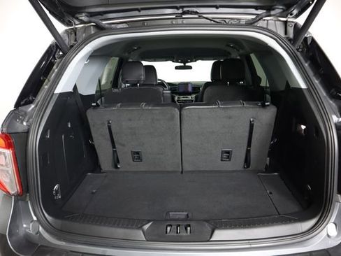 Used 2023 Ford Explorer XLT w/ Equipment Group 202A image 63