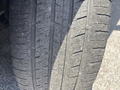 Used 2018 Ford Explorer Limited AWD/4WD image 10
