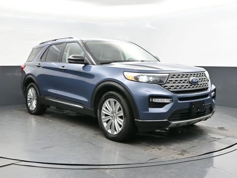 Used 2021 Ford Explorer Limited w/ Equipment Group 301A image 9