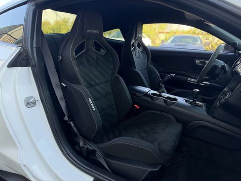 Used 2017 Ford Mustang Shelby GT350 w/ Electronics Package RWD image 18