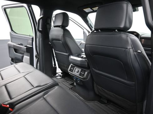 Used 2025 Ford F150 Lariat w/ Equipment Group 501A Mid image 12