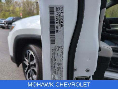 Used 2024 Jeep Compass Limited AWD/4WD image 33
