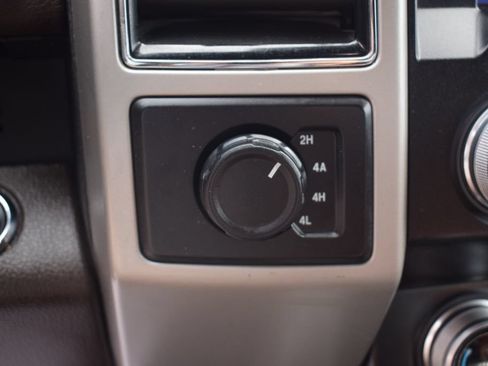 Used 2020 Ford F150 King Ranch w/ Equipment Group 601A Luxury AWD/4WD image 19