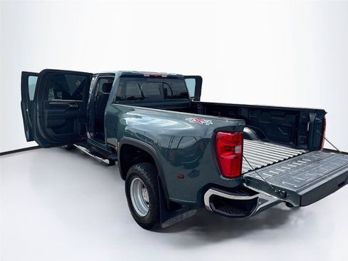 Used 2025 Chevrolet Silverado 3500 LT w/ Texas Edition AWD/4WD image 41