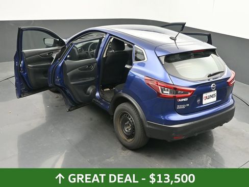 Used 2020 Nissan Rogue Sport S image 64