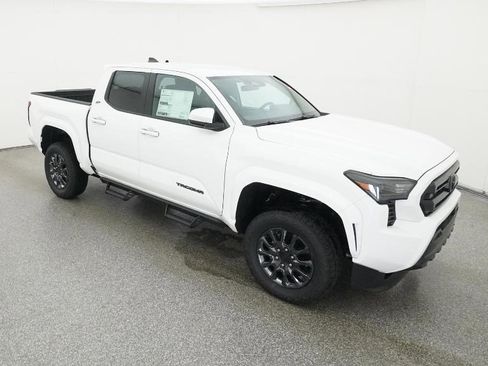 New 2025 Toyota Tacoma SR5 AWD/4WD image 91