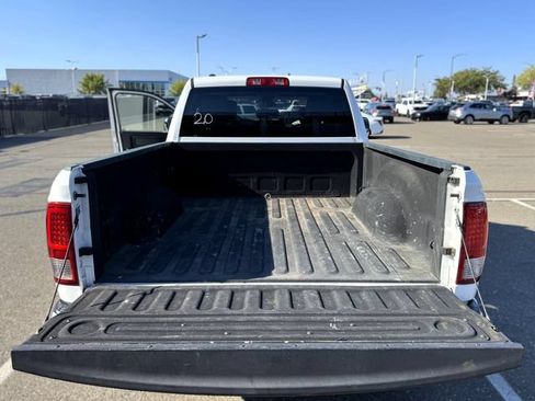 Used 2017 RAM 1500 Express w/ Express Value Package RWD image 11