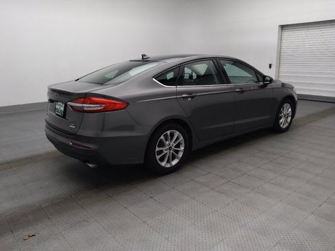 Used 2019 Ford Fusion SE FWD image 10