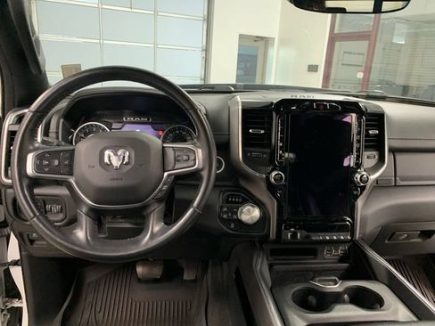 Used 2021 RAM 1500 Laramie AWD/4WD image 10