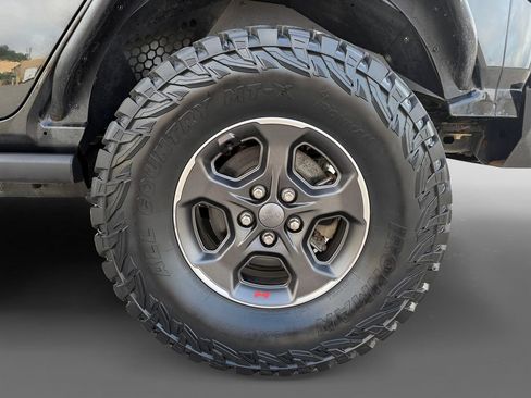 Used 2018 Jeep Wrangler Unlimited Rubicon AWD/4WD image 11