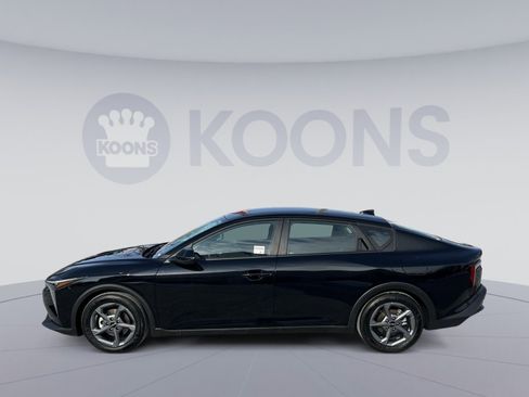 Used 2025 Kia K4 LXS image 2