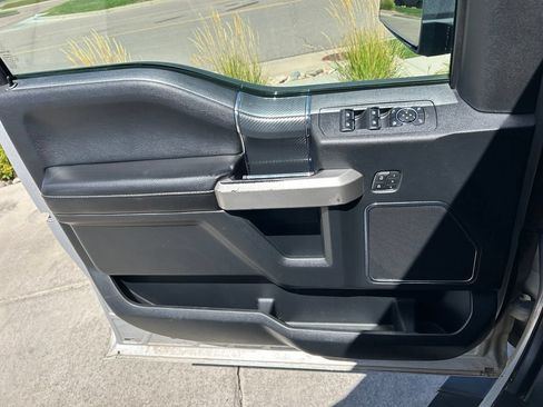 Used 2019 Ford F150 Lariat AWD/4WD image 11