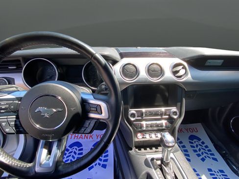 Used 2022 Ford Mustang Premium RWD image 11