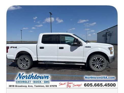 Used 2016 Ford F150 XLT w/ Trailer Tow Package AWD/4WD image 4