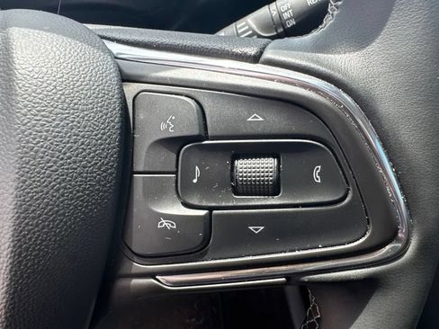 Used 2025 Buick Encore GX Preferred FWD image 19