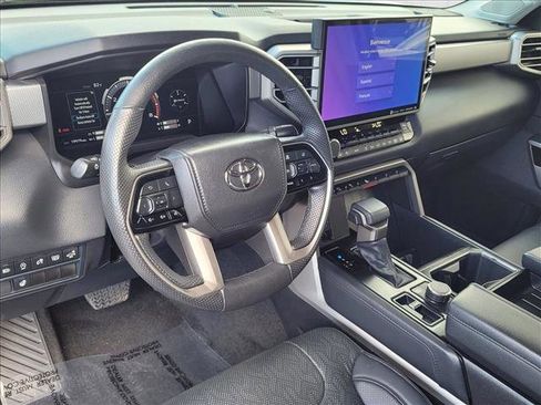 Used 2024 Toyota Tundra Limited image 10