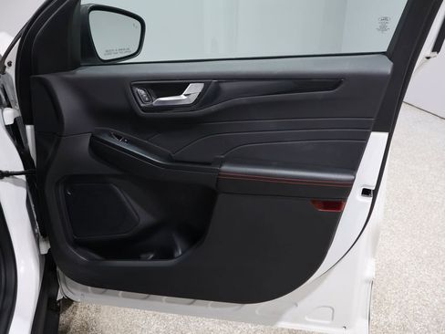 Used 2024 Ford Escape ST-Line image 23