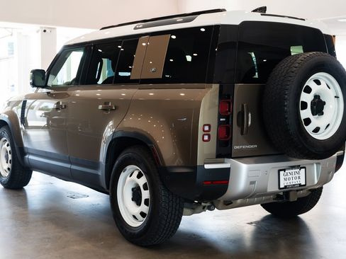 Used 2024 Land Rover Defender 110 S AWD/4WD image 6