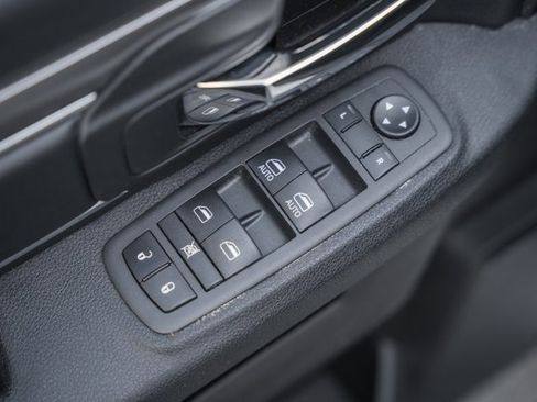 Used 2022 RAM 1500 Classic Warlock image 40