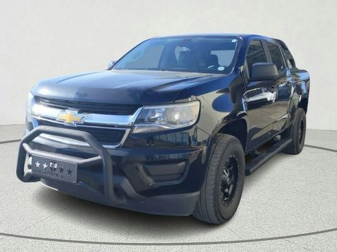 Used 2019 Chevrolet Colorado W/T w/ WT Convenience Package image 3