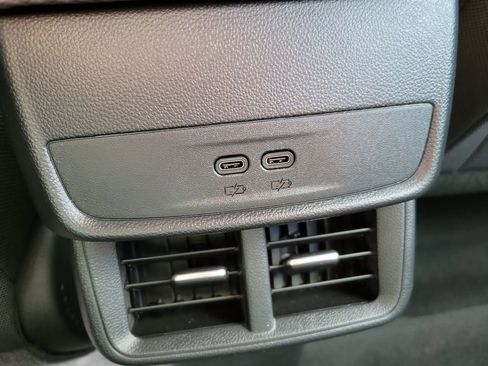 New 2026 Chevrolet Equinox LT image 12