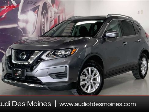 Used 2018 Nissan Rogue SV w/ Premium Package image 1
