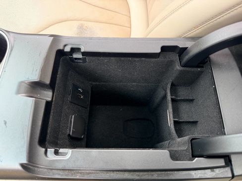 Used 2018 Lincoln MKX Reserve w/ Lincoln MKX Climate Package image 40