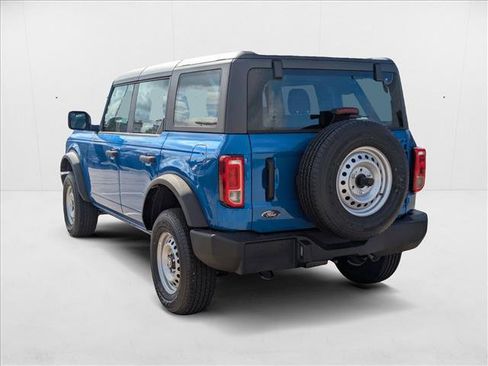 New 2025 Ford Bronco 4-Door image 9