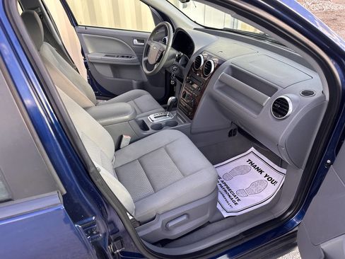 Used 2007 Ford Freestyle SEL image 17