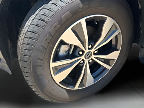 Used 2024 Nissan Murano SV AWD/4WD image 30