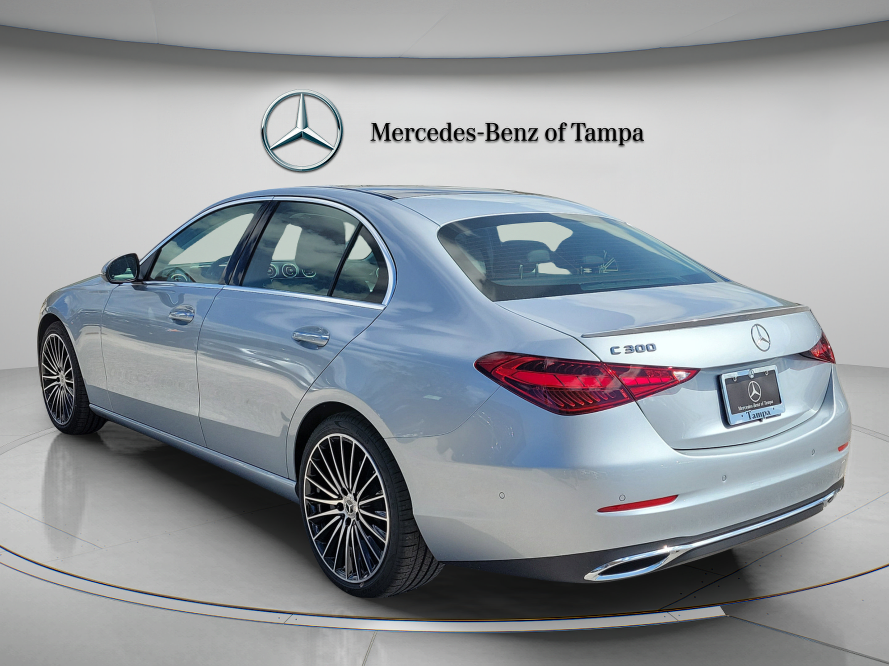 Used 2026 Mercedes-Benz C 300 Sedan image 4