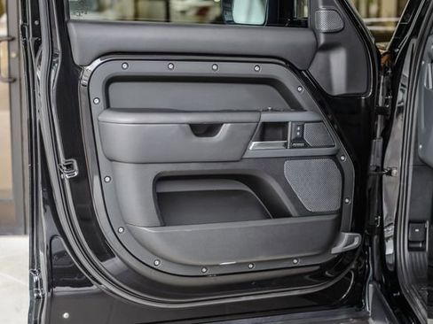 Used 2020 Land Rover Defender 110 X image 49