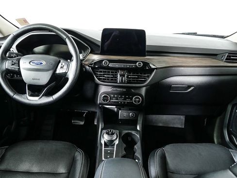 Used 2020 Ford Escape Titanium image 26